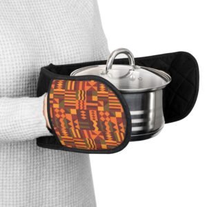 Nsoromma Akwantuo Star Traveler’s Journey African Print Oven Mitts, Kitchen Gloves, Hot Pad for Cooking, Baking, Grilling, Afrocentric Culinary Gift